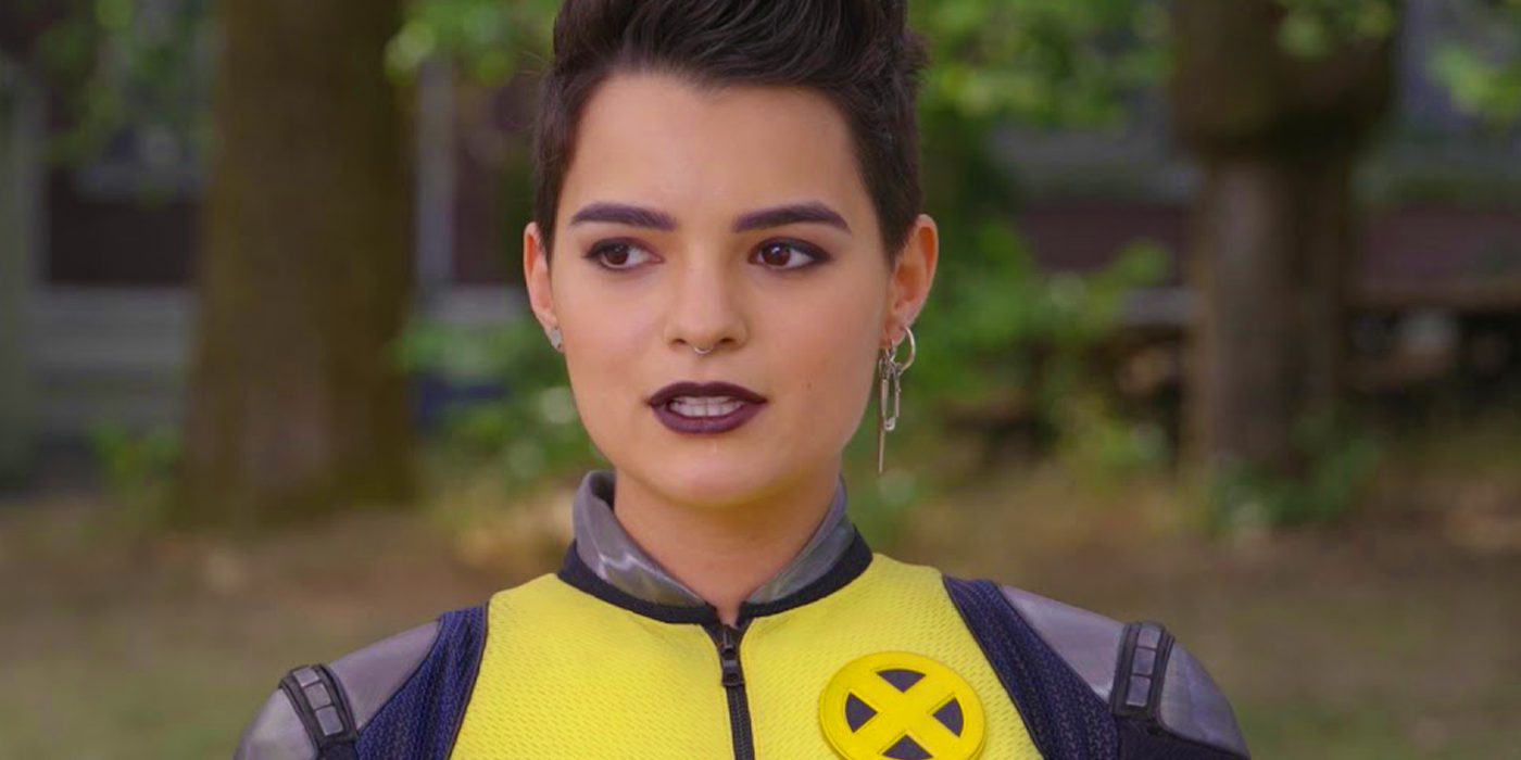 brianna hildebrand as negasonic teenage warhead in deadpool films