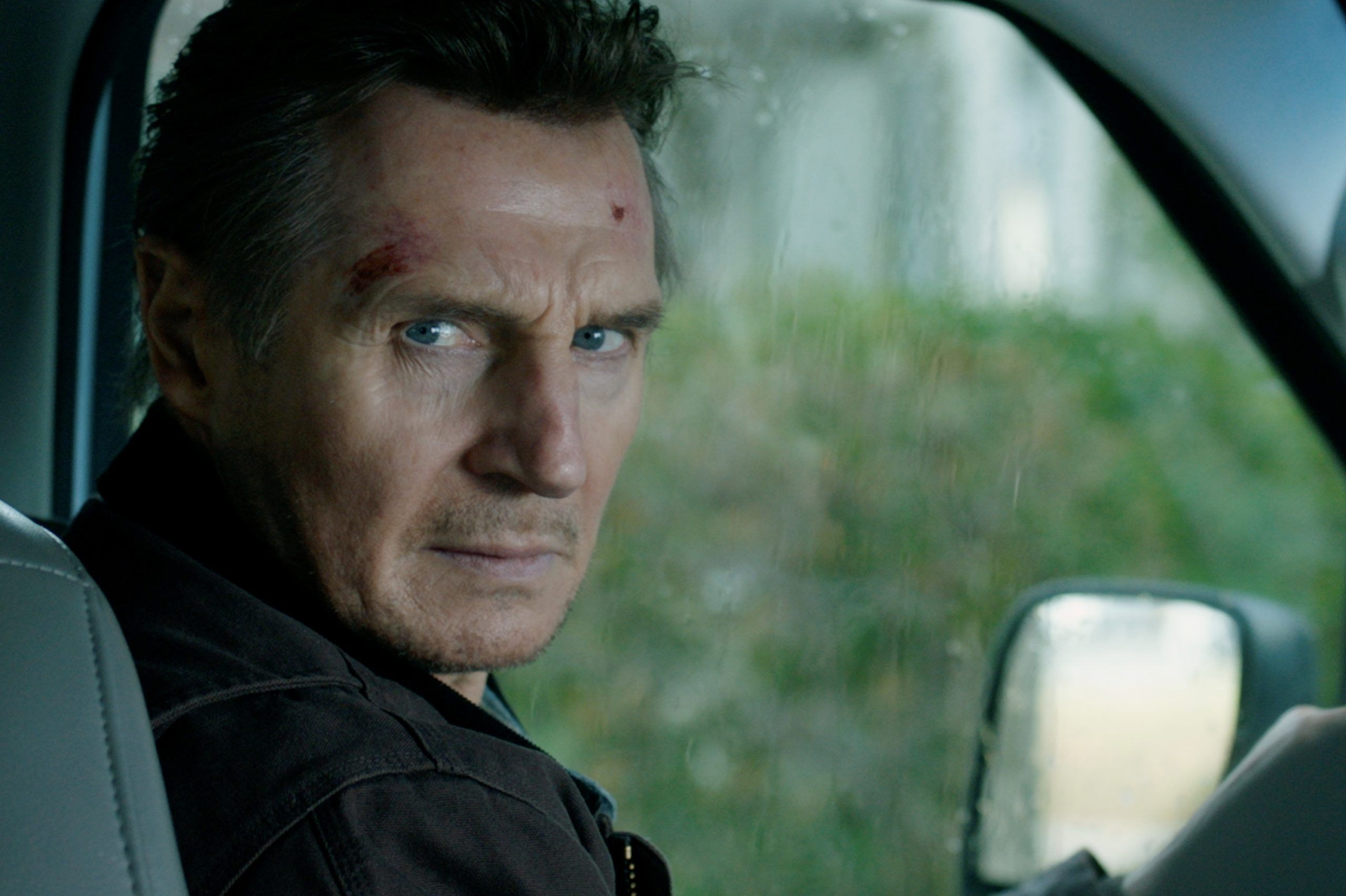 honest-thief-liam-neeson-02