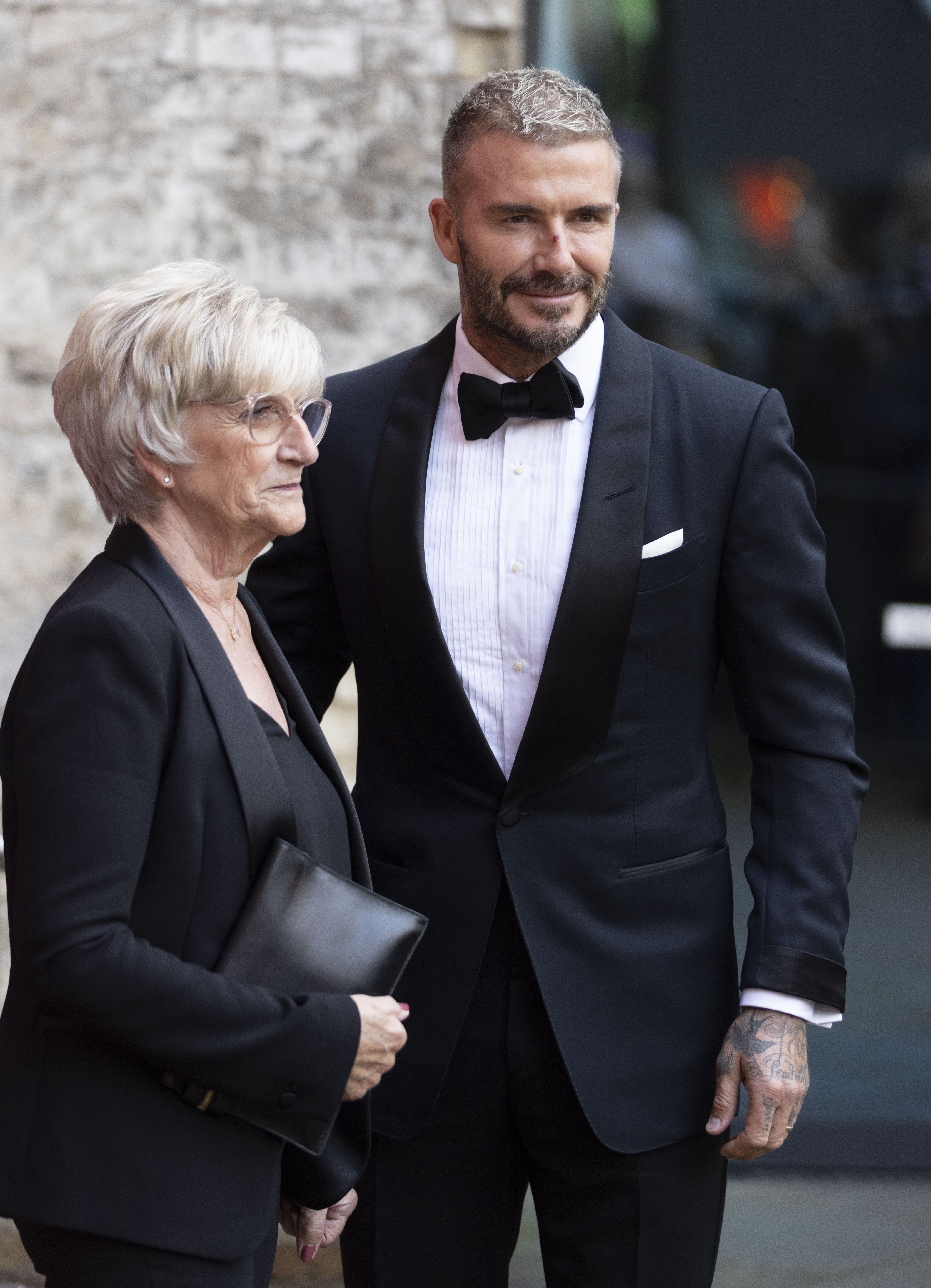 Beckham and Sandra were photographed together at The Sun Health awards in 2021