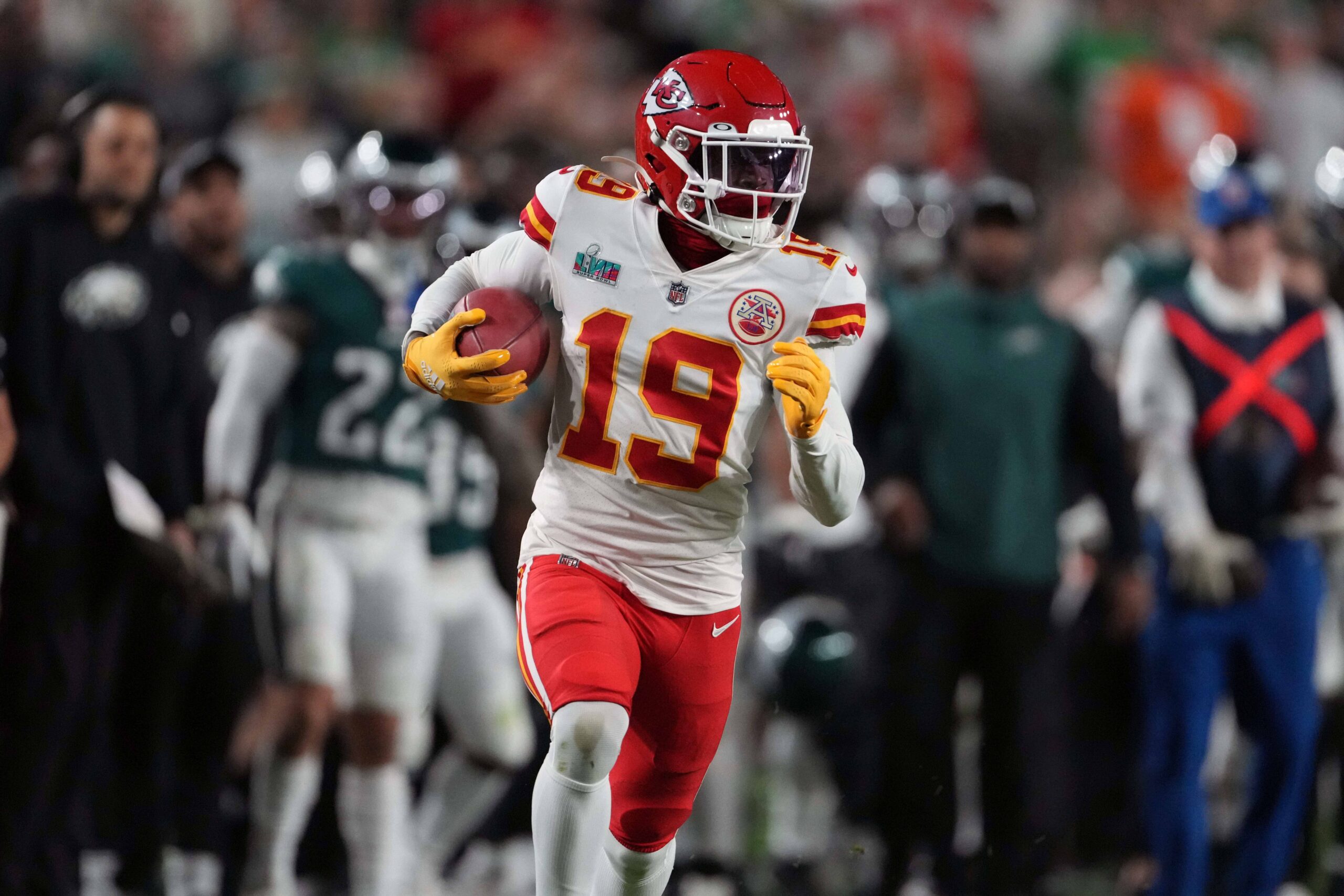 BREAKING NEWS: The Kansas City Chiefs Have Decided On The 5th-Year Option Of 25-Year-Old. - Gridiron Heroics