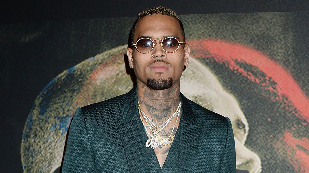 RCA Announces New Deal With Chris Brown, Amid R. Kelly Controversy