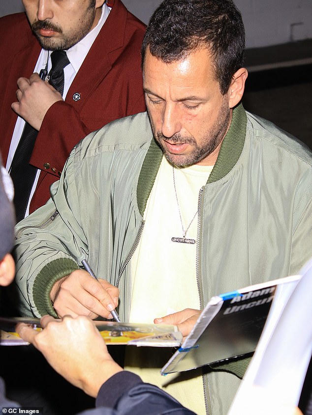 Alarming: Adam Sandler's Twitter has been hacked