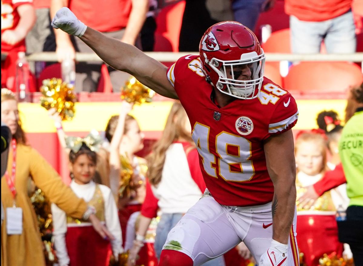 Chiefs tender exclusive rights free agent LB Cole Christiansen - Yahoo Sports