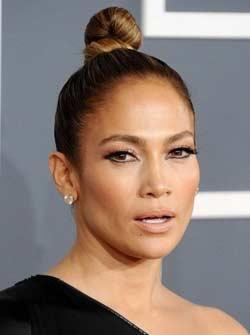 Singer Jennifer Lopez sued for $6.5m