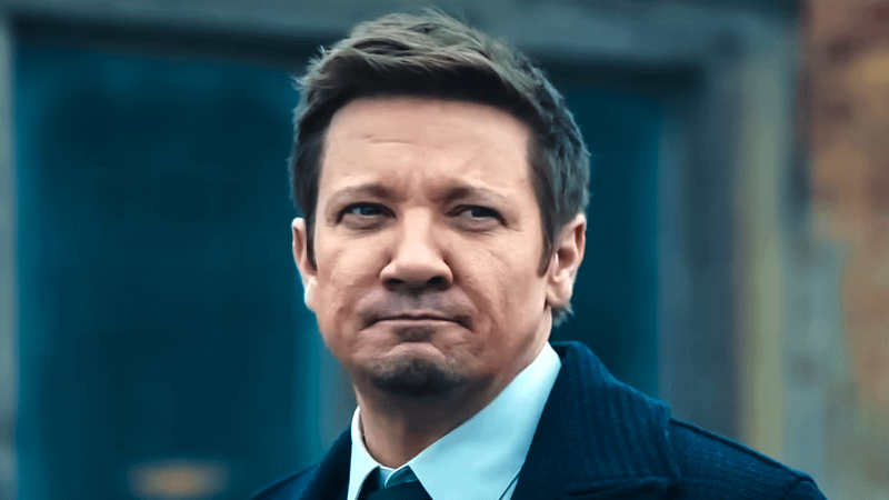 Jeremy Renner as Mike McLusky in Mayor of Kingstown