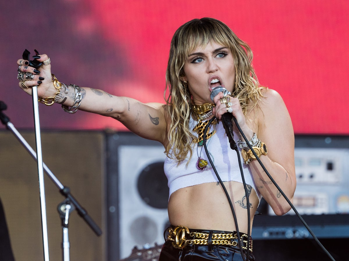 Miley Cyrus is working on a Metallica cover album | The Independent