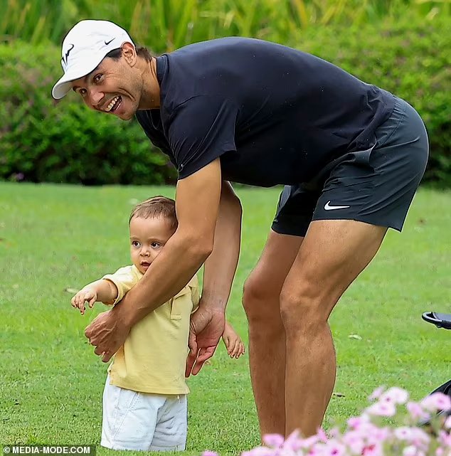 We Are Tennis France on X: "Rafa Nadal et Junior 👨‍👦 Ils sont pas trop  mignons ? (📷 Media-mode) https://t.co/BhhHqHsLH3" / X