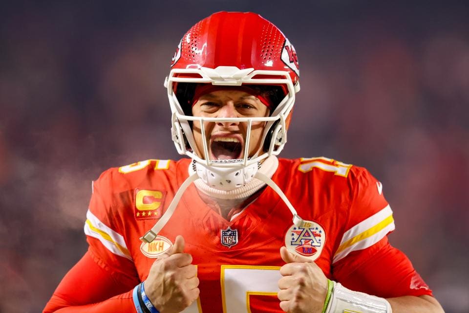 Chiefs QB Patrick Mahomes Brings Extra Motivation To His First Playoff Game On The Road