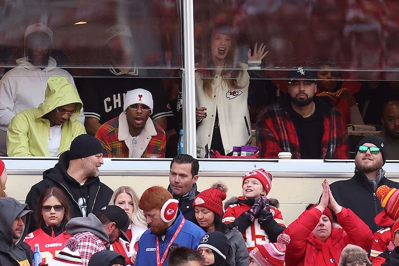 Taylor Swift at Chiefs Game 3