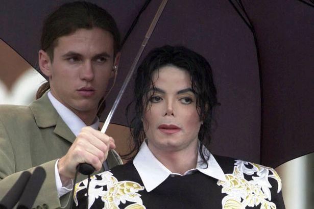 Bodyguard shares about Michael Jackson's secret room-2