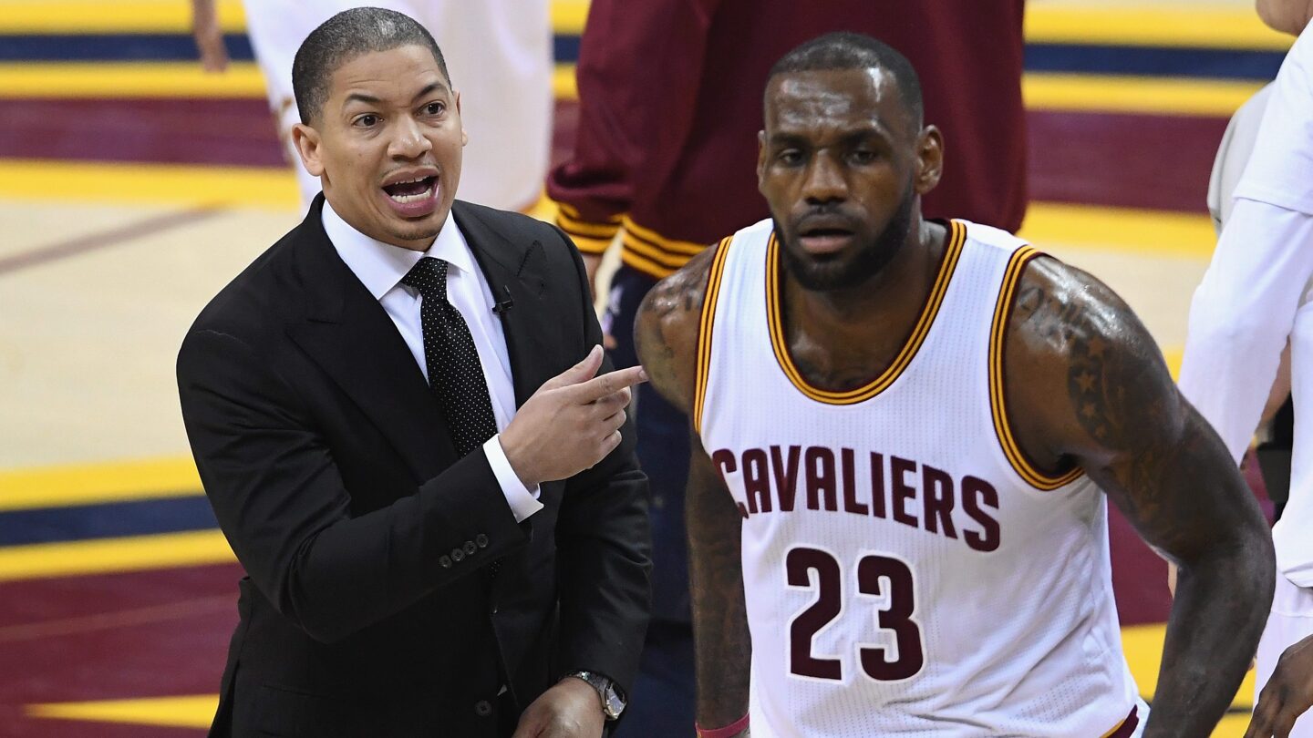 Cavaliers coach Tyronn Lue apologizes to Memphis fans for resting LeBron  James, defends decision - NBC Sports