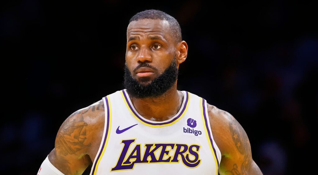 LeBron James of Los Angeles Lakers looking on.