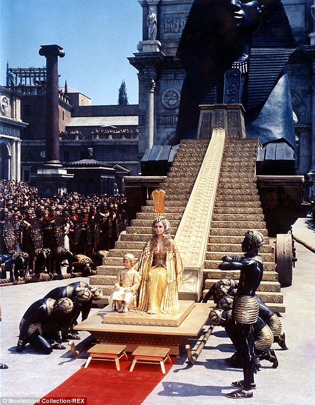 Inspiration: The pop star's mini-concert resembled this famous scene out of 1963's epic film Cleopatra starring Elizabeth Taylor