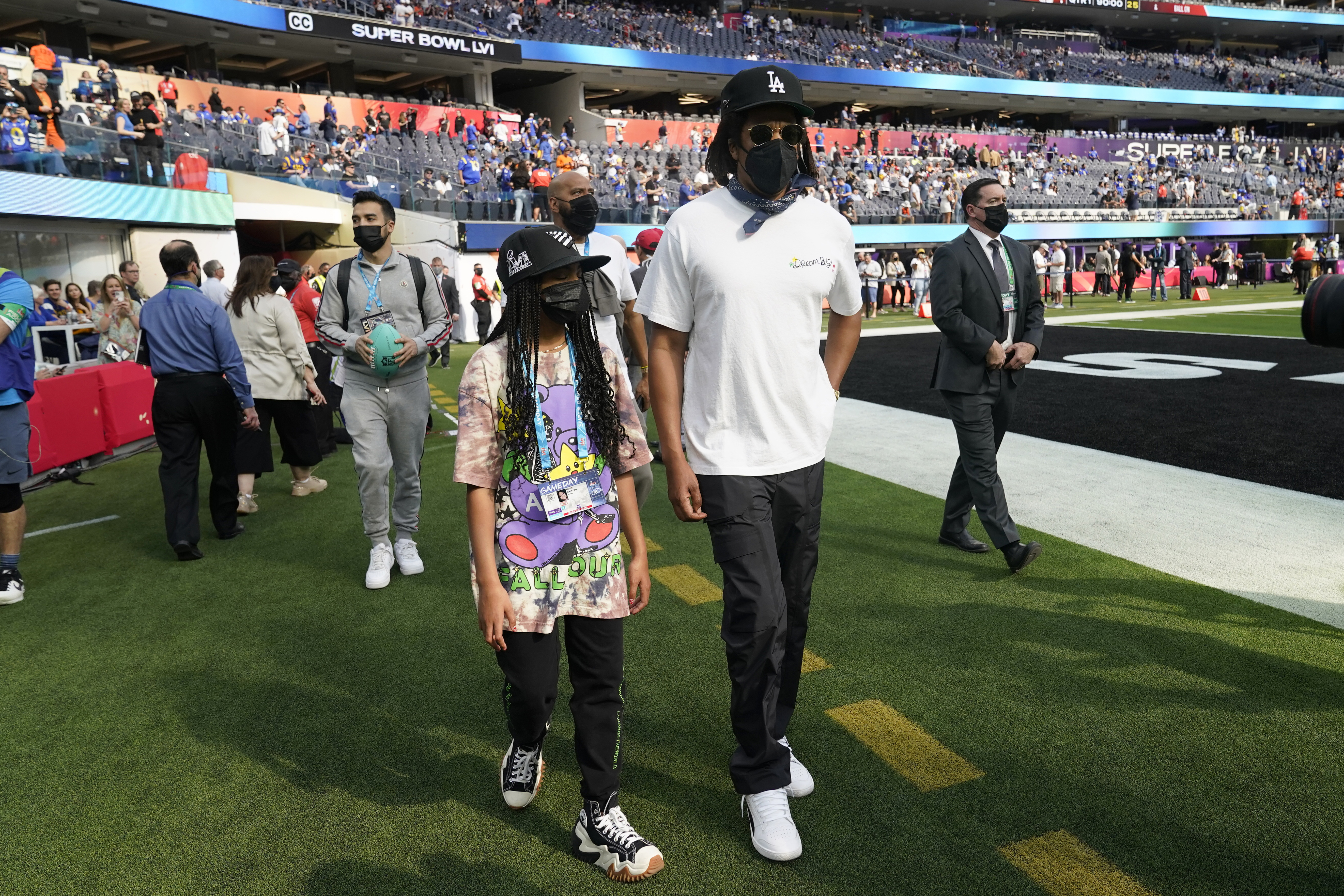 Jay-Z and daughter Blue Ivy appear in style at NBA Finals game -  pennlive.com