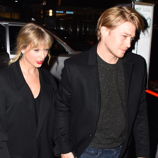 taylor swift and joe alwyn in new york city on october 6, 2019