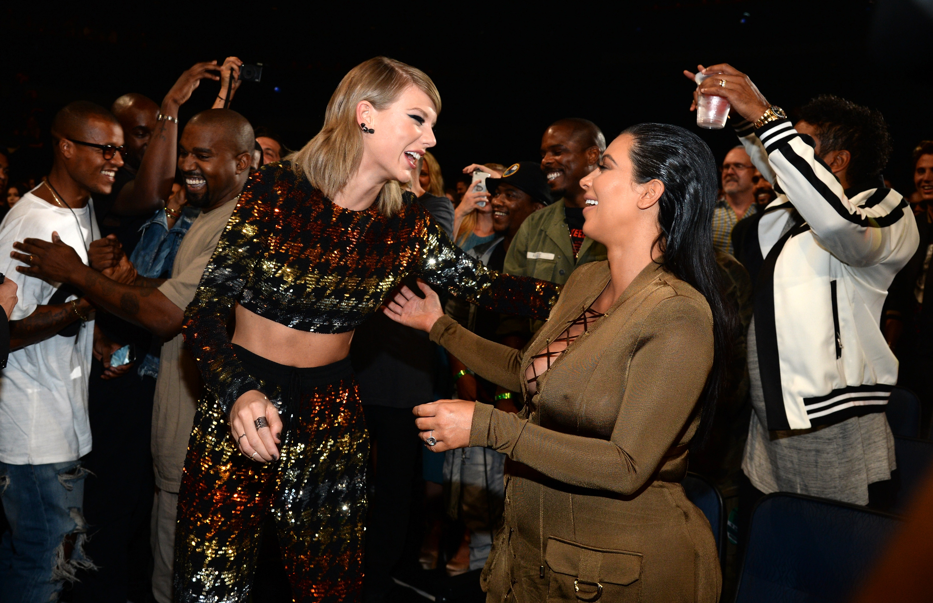 taylor swift and kim kardashian laughing