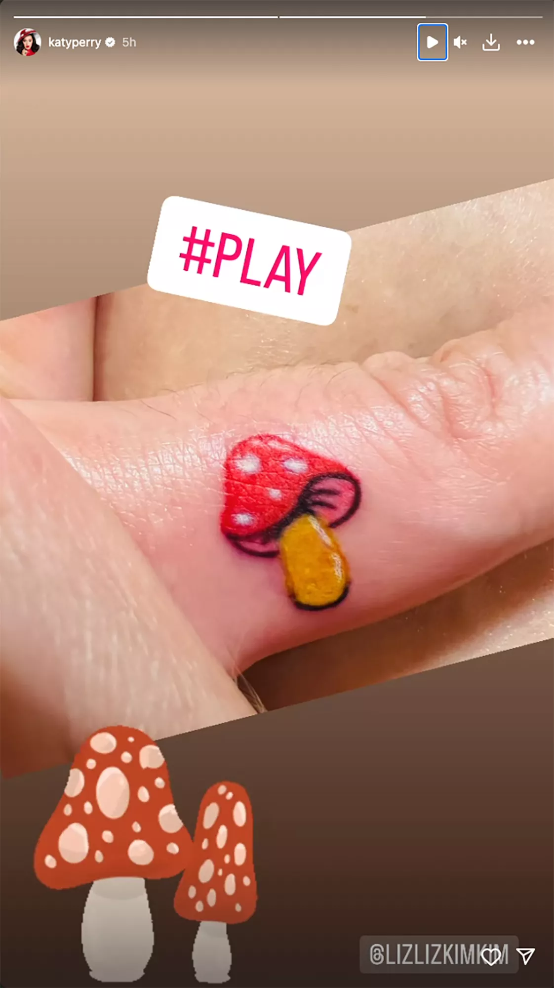 Katy Perry Gets New Finger Tattoo as She Celebrates Final Leg of Las Vegas Residency. 