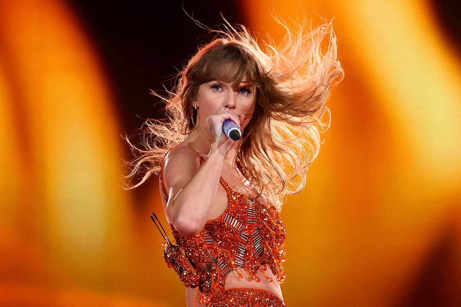 Taylor Swift Announces New Version of 'The Tortured Poets Department'