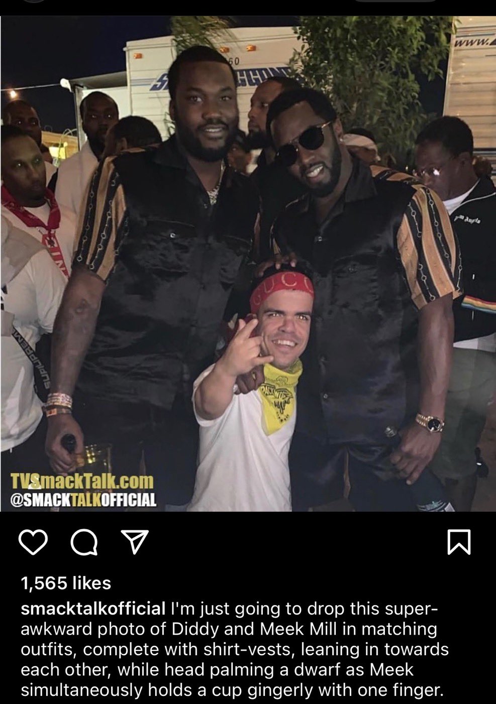 No Jumper on X: "A photo of Meek Mill and Diddy in matching outfits is going viral amid rumors that Meek is named in Diddy's latest lawsuit. https://t.co/ZSxSMOhaf4" / X