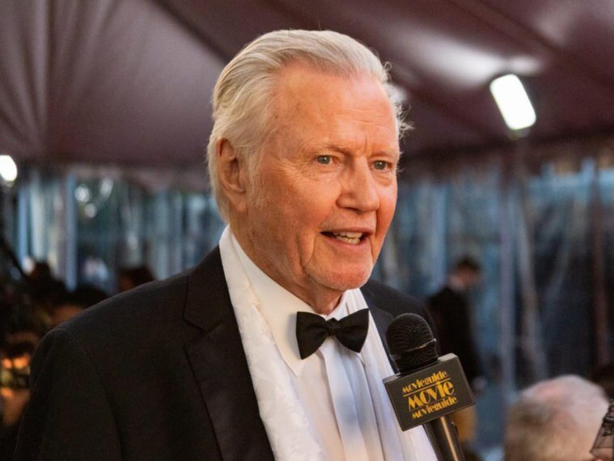 Jon Voight: A Legendary Actor From Hollywood on the Hudson