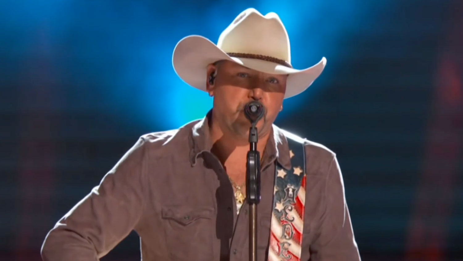 Jason Aldean Performs At CMT Music Awards After Controversial "Try That In A Small Town" Video Ban