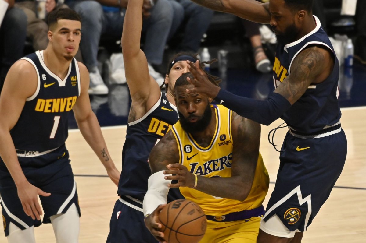 LeBron James: Lakers must keep 'desperation' after Game 2 loss to Nuggets -  UPI.com