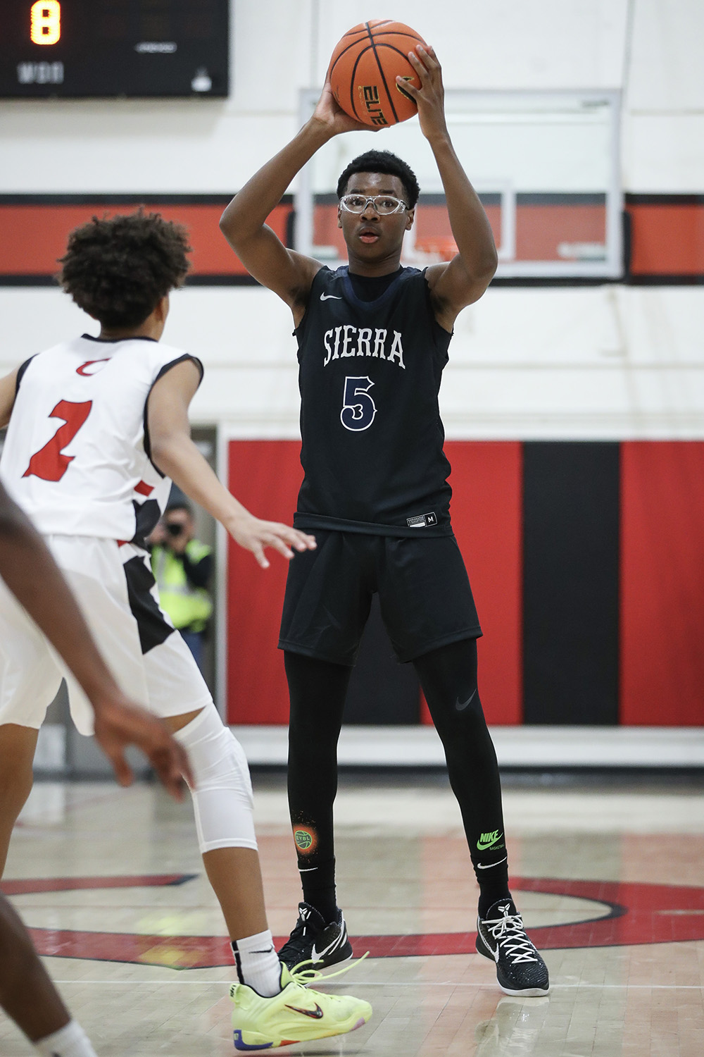 LeBron James' son, Bryce James, returning to Sierra Canyon