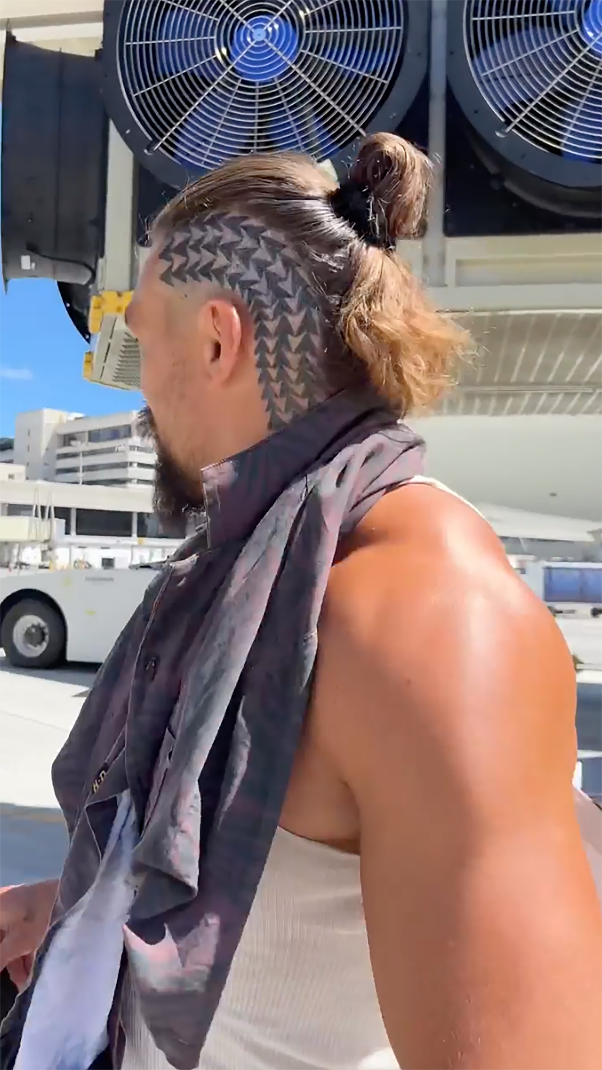 Jason Momoa reveals new head tattoo after shaving off his hair