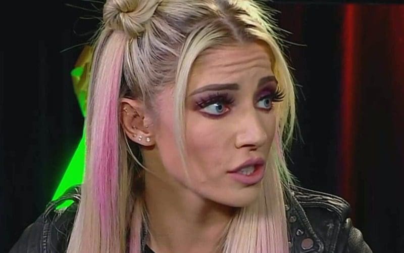 Alexa Bliss Fires Back At Claims She 'Wore Too Much Makeup' On WWE RAW