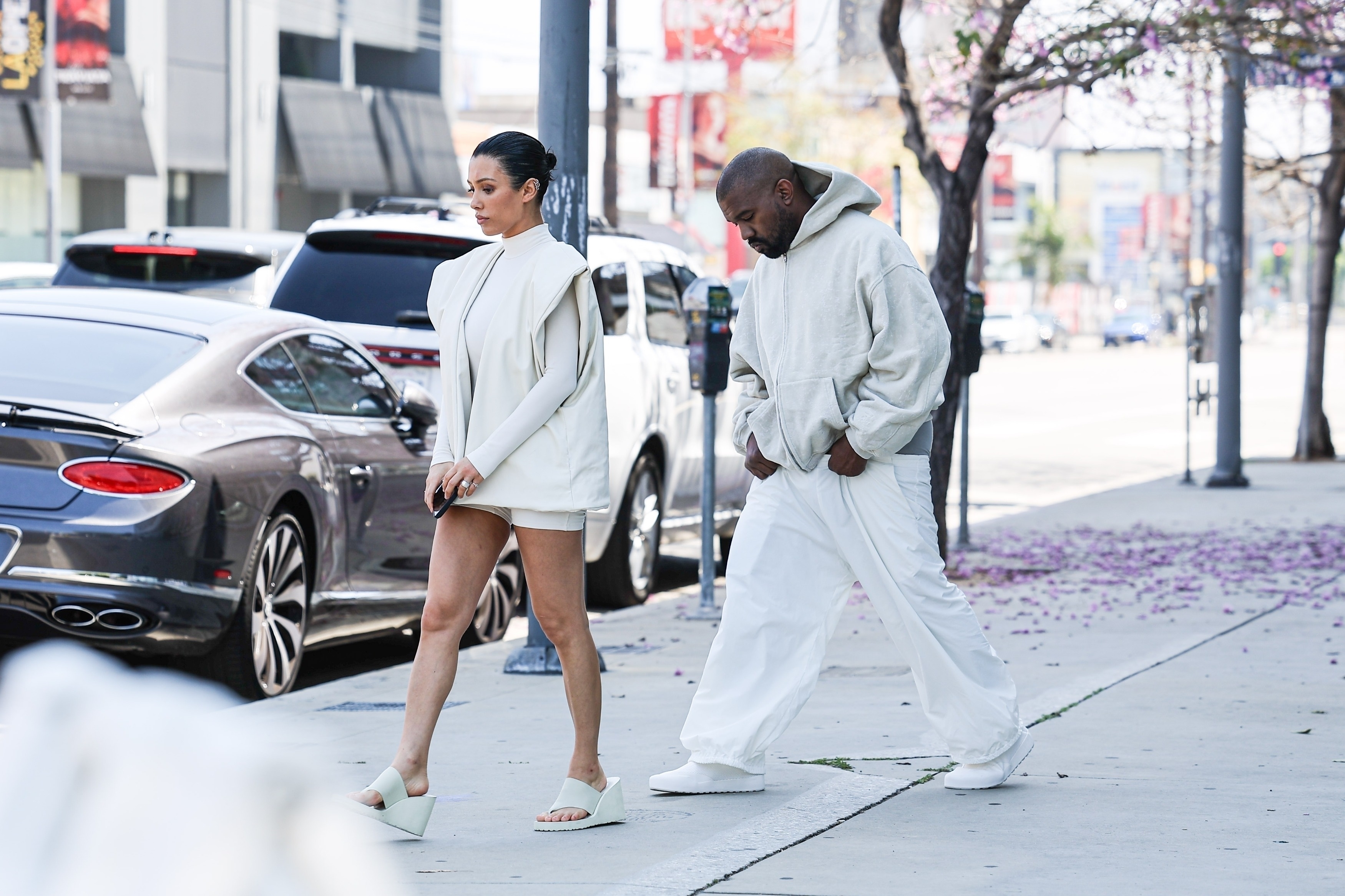 The couple silently walked to the LA spa