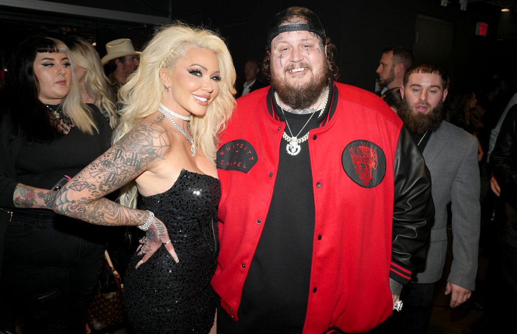 bunnie xo jelly roll cmt awards