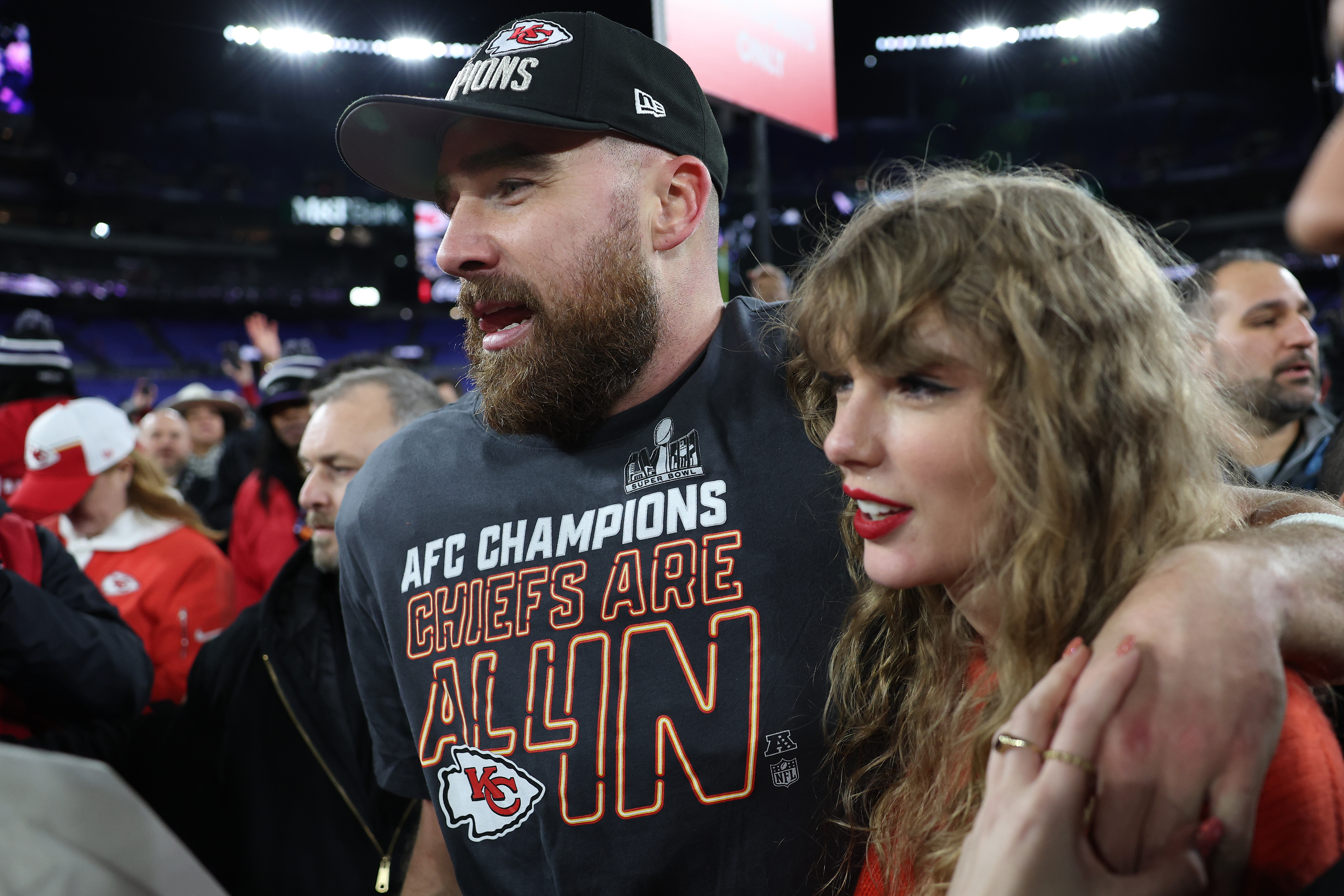 Taylor Swift and travis Kelce