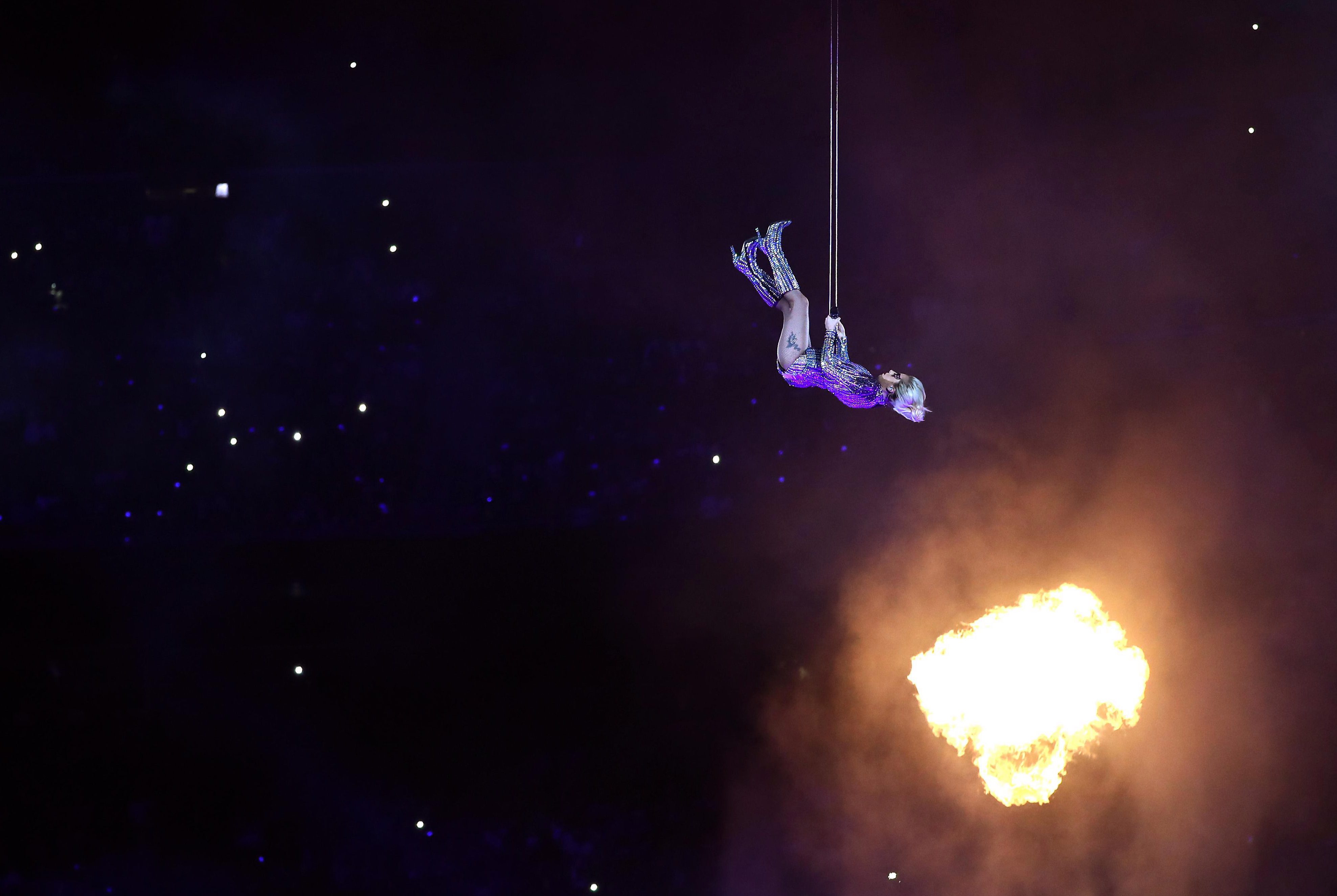  Gaga flew into the stadium on a wire