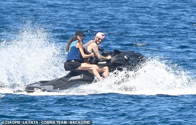 Victoria sported a black swim skirt with her life jacket and accessorised with a baseball cap as she enjoyed the ride