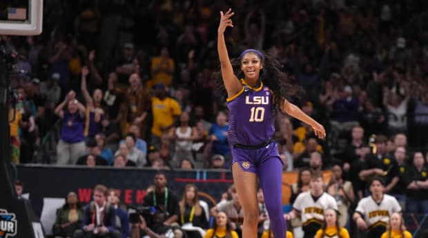 LSU's Angel Reese Explains Why She Wears One Legging